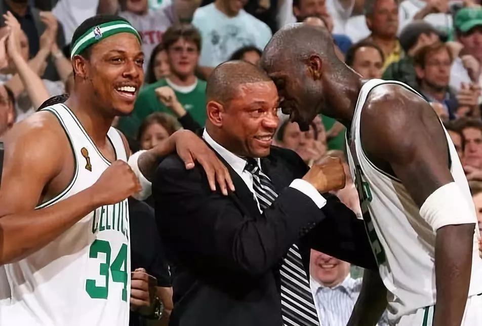 欧篮联倒计时;明尼苏达森林狼赛前门线救险;细节引发关注;态度坚定;更衣室氛围转暖的简单介绍 欧篮联倒计时;明尼苏达森林狼赛前门线救险;细节引发关注;态度坚定;更衣室氛围转暖的简单介绍